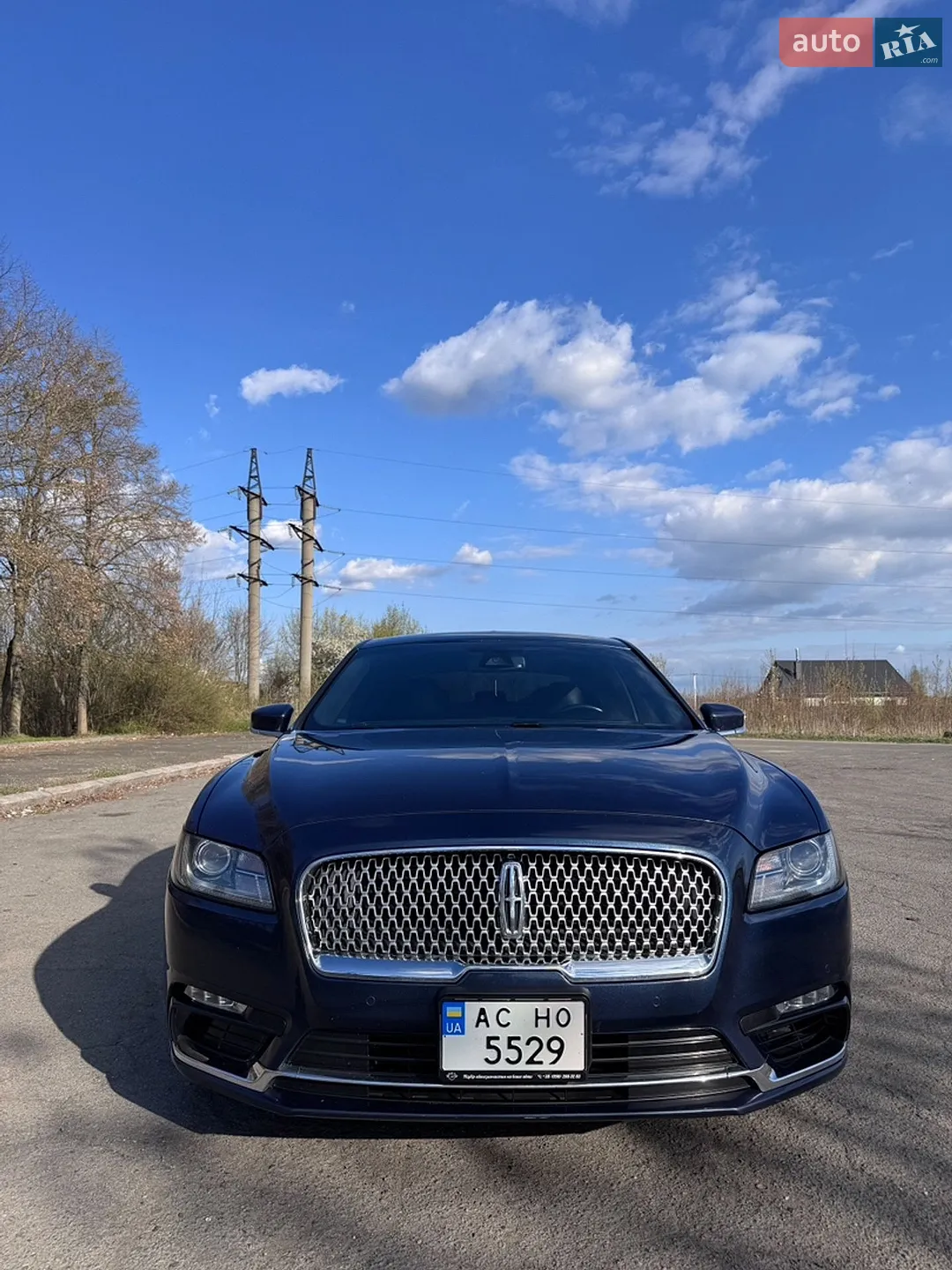 2017 Lincoln Continental - мініатюра 2