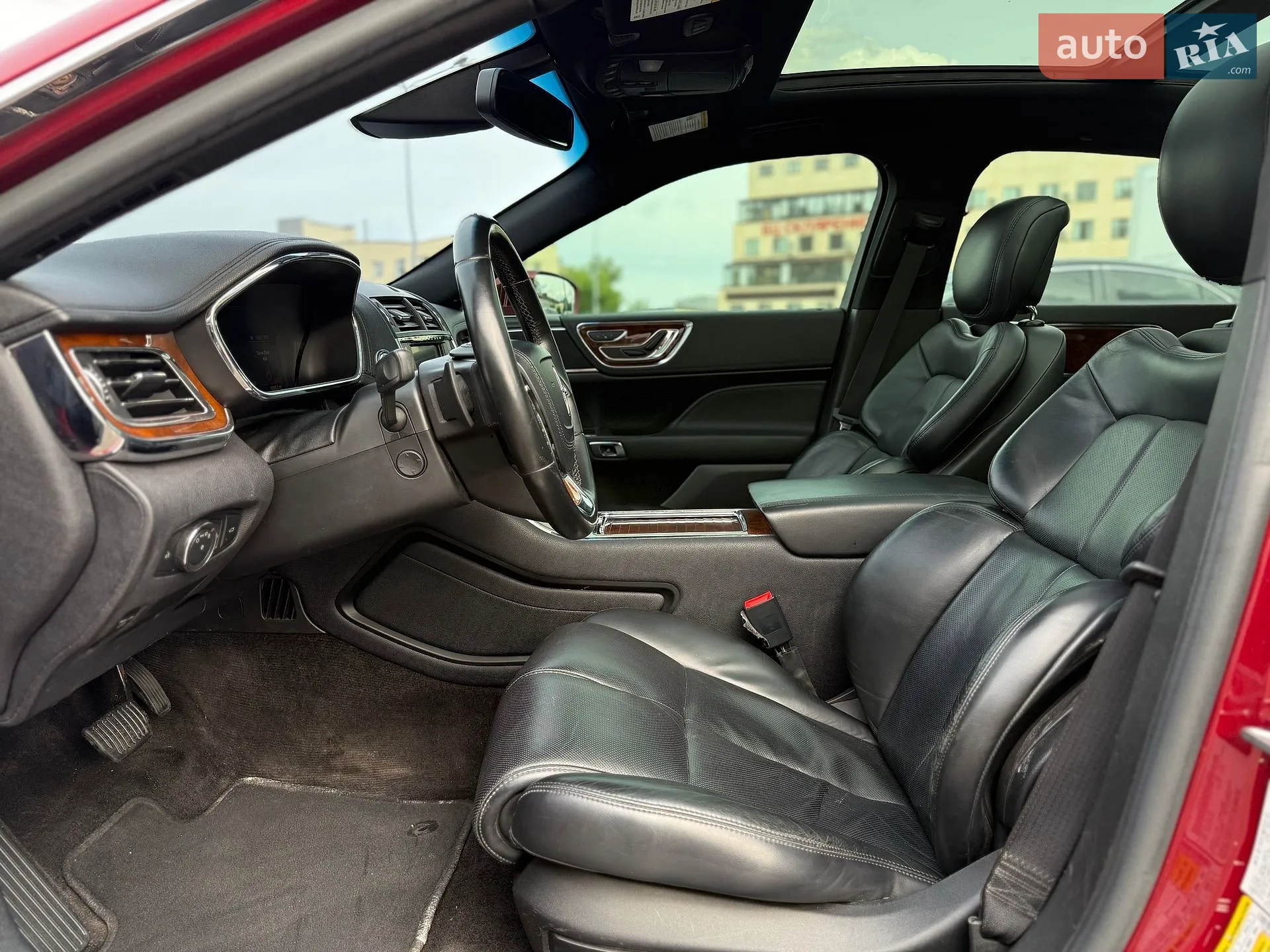 2016 Lincoln Continental - мініатюра 17