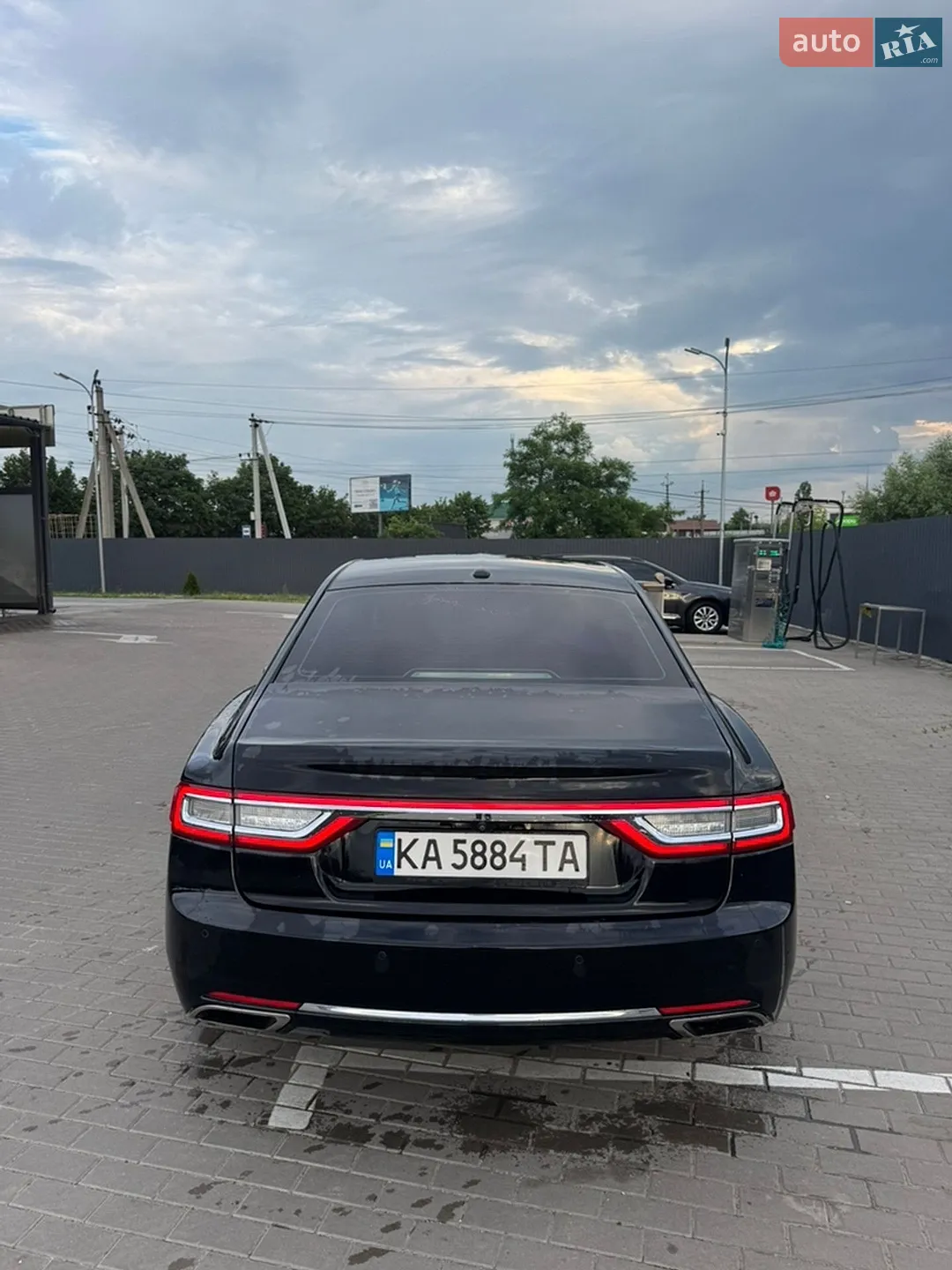 2016 Lincoln Continental - мініатюра 11