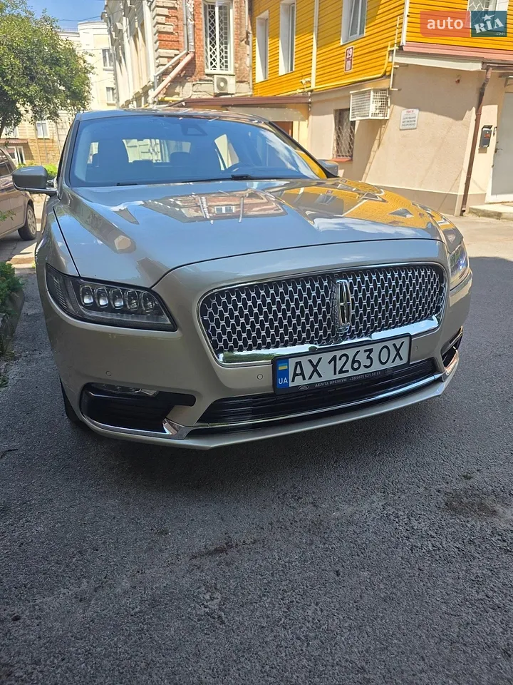 2017 Lincoln Continental - мініатюра 17