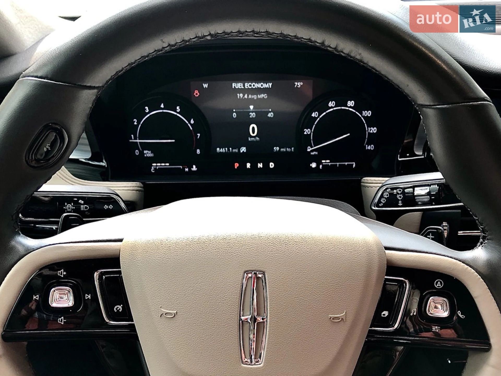 2020 Lincoln Corsair - мініатюра 12