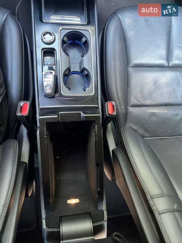 Позашляховик / Кросовер Lincoln Corsair 2020 в Хмельницькому