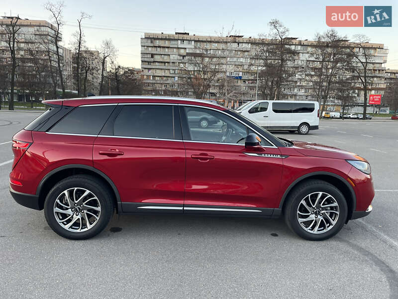 Внедорожник / Кроссовер Lincoln Corsair 2021 в Киеве