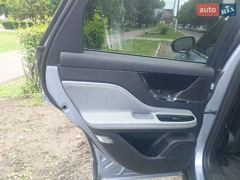 Внедорожник / Кроссовер Lincoln Corsair 2022 в Новомосковске