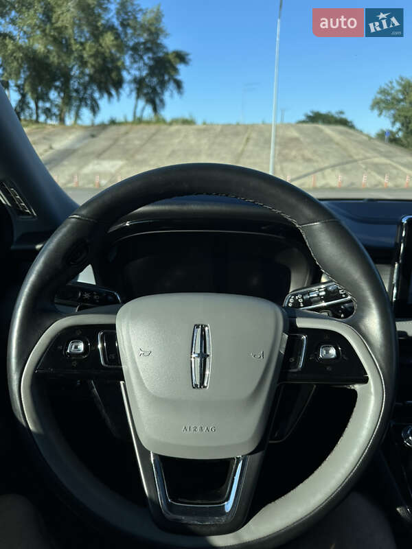 Внедорожник / Кроссовер Lincoln Corsair 2021 в Киеве