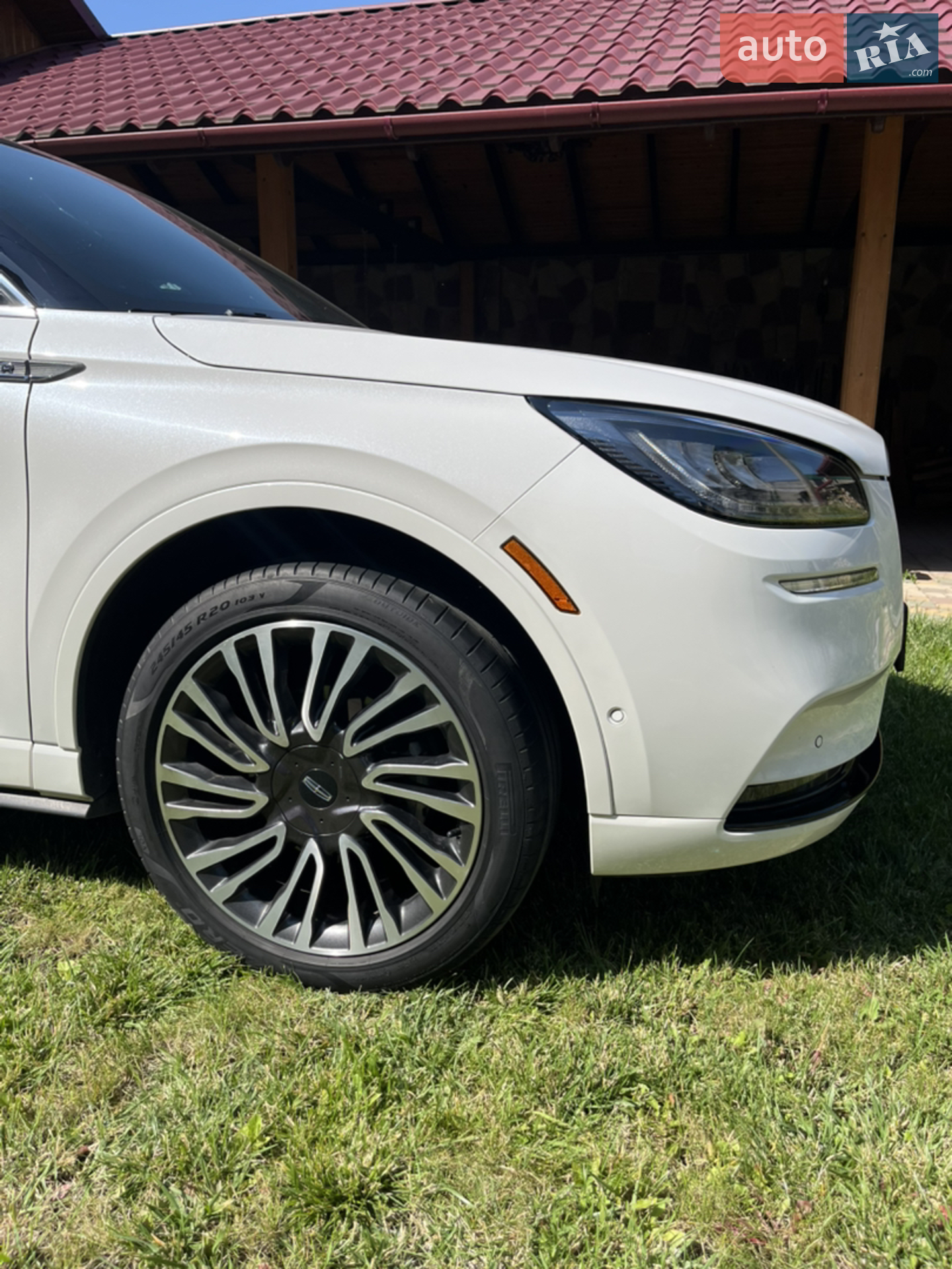 2021 Lincoln Corsair - мініатюра 7