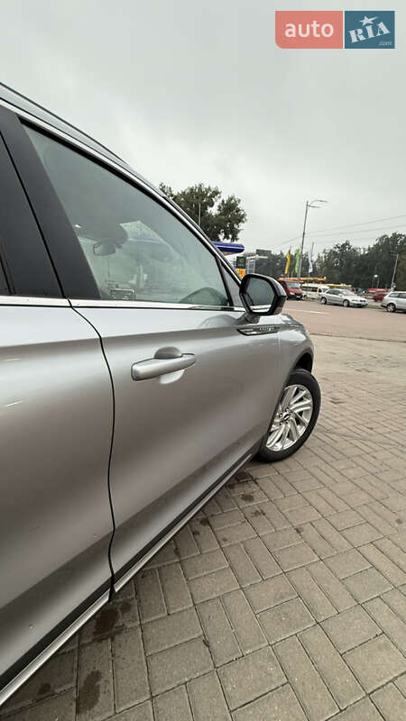 Позашляховик / Кросовер Lincoln Corsair 2022 в Києві