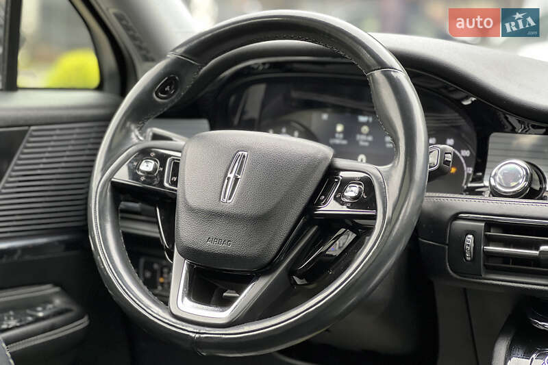 Позашляховик / Кросовер Lincoln Corsair 2021 в Львові фото 24 Позашляховик / Кросовер Lincoln Corsair 2021 в Львові