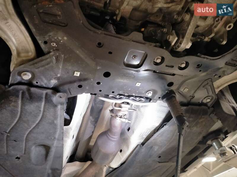 Внедорожник / Кроссовер Lincoln Corsair 2020 в Запорожье фото 35 Внедорожник / Кроссовер Lincoln Corsair 2020 в Запорожье