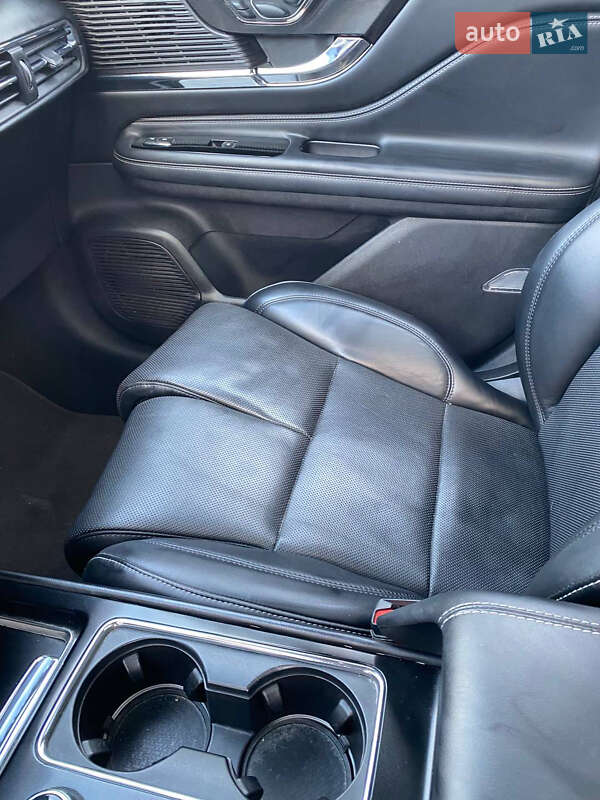 Позашляховик / Кросовер Lincoln Corsair 2022 в Тернополі