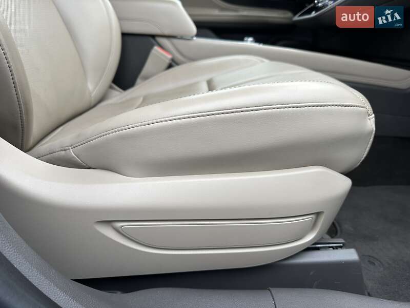 Позашляховик / Кросовер Lincoln Corsair 2022 в Києві