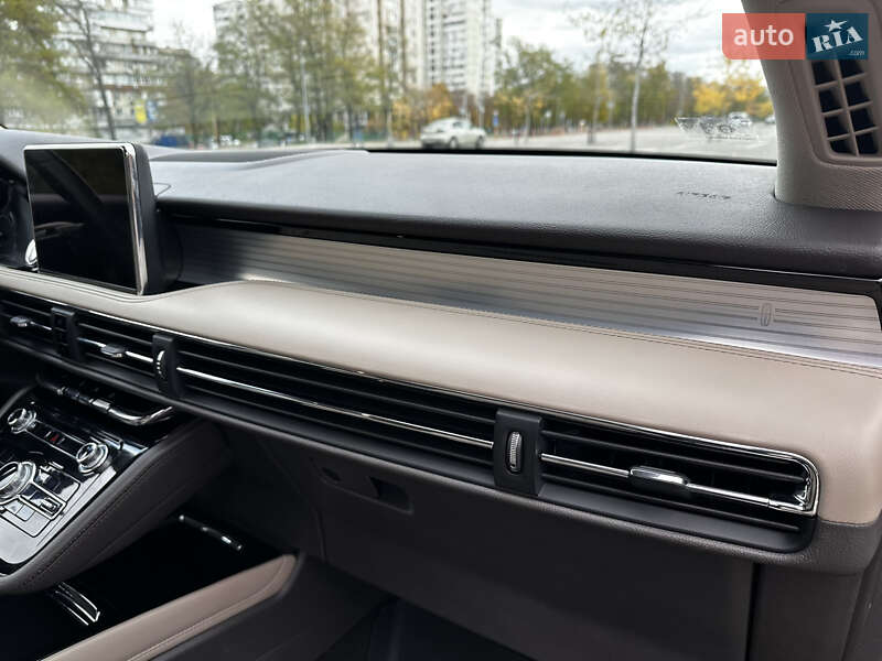 Внедорожник / Кроссовер Lincoln Corsair 2022 в Киеве фото 34 Внедорожник / Кроссовер Lincoln Corsair 2022 в Киеве
