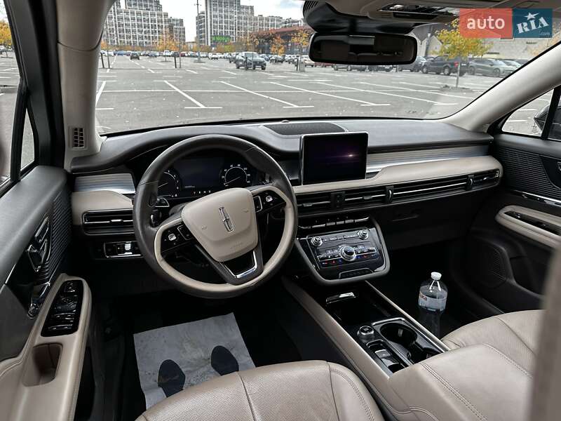 Внедорожник / Кроссовер Lincoln Corsair 2022 в Киеве фото 40 Внедорожник / Кроссовер Lincoln Corsair 2022 в Киеве