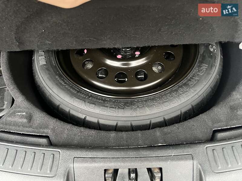 Внедорожник / Кроссовер Lincoln Corsair 2019 в Киеве фото 13 Внедорожник / Кроссовер Lincoln Corsair 2019 в Киеве