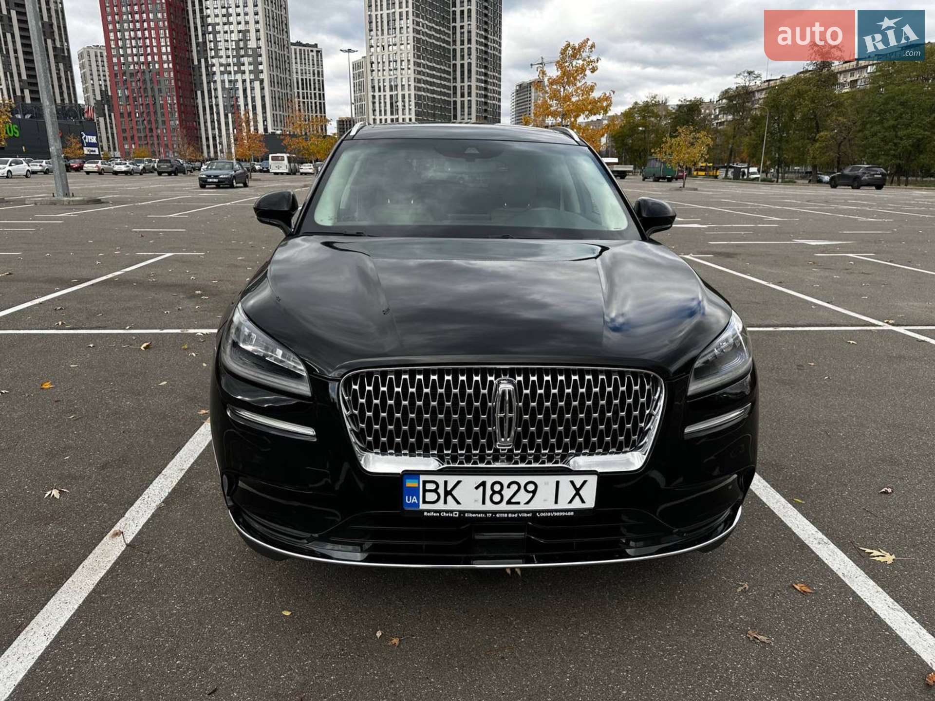 2022 Lincoln Corsair - мініатюра 9