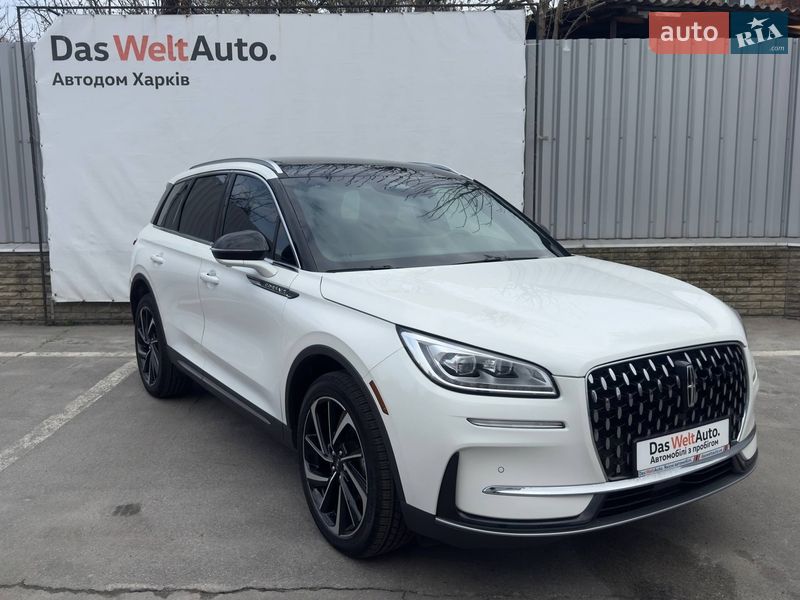 Lincoln Corsair 2024