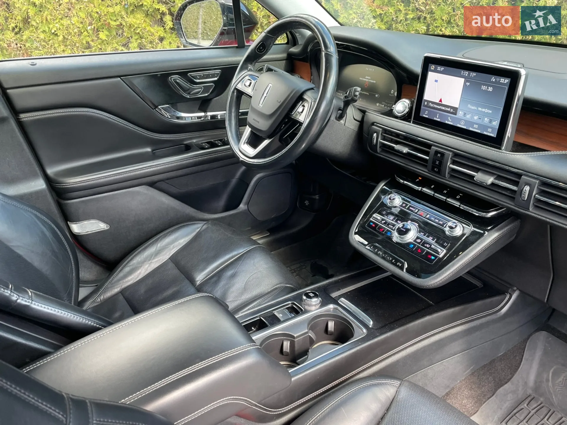 2020 Lincoln Corsair - мініатюра 14