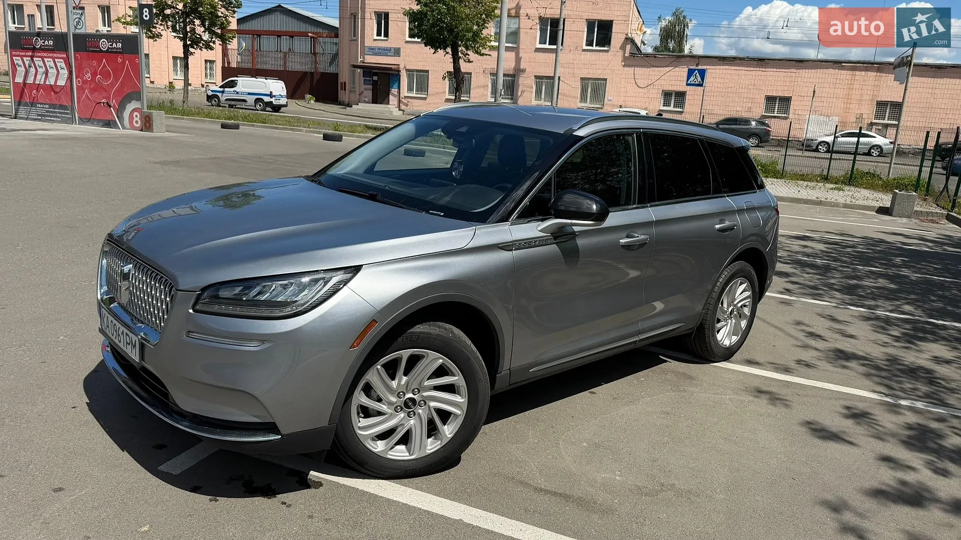 2022 Lincoln Corsair - мініатюра 7