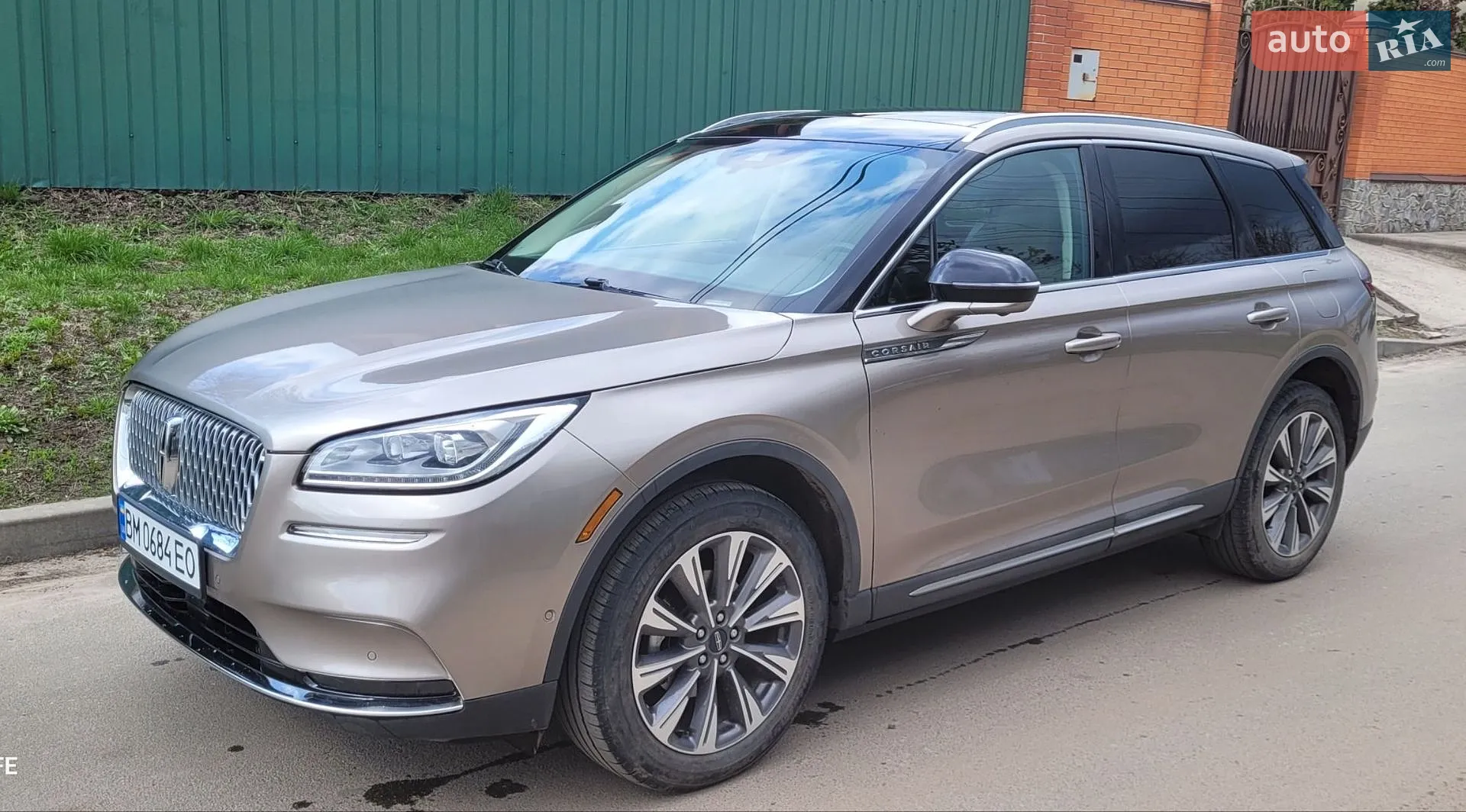 2020 Lincoln Corsair - мініатюра 2