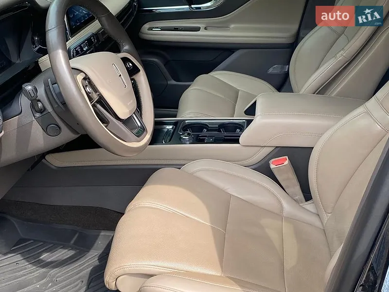 Lincoln Corsair 2022 VIN 5LMCJ2C95NUL35375 фото оголошення 27 з 69