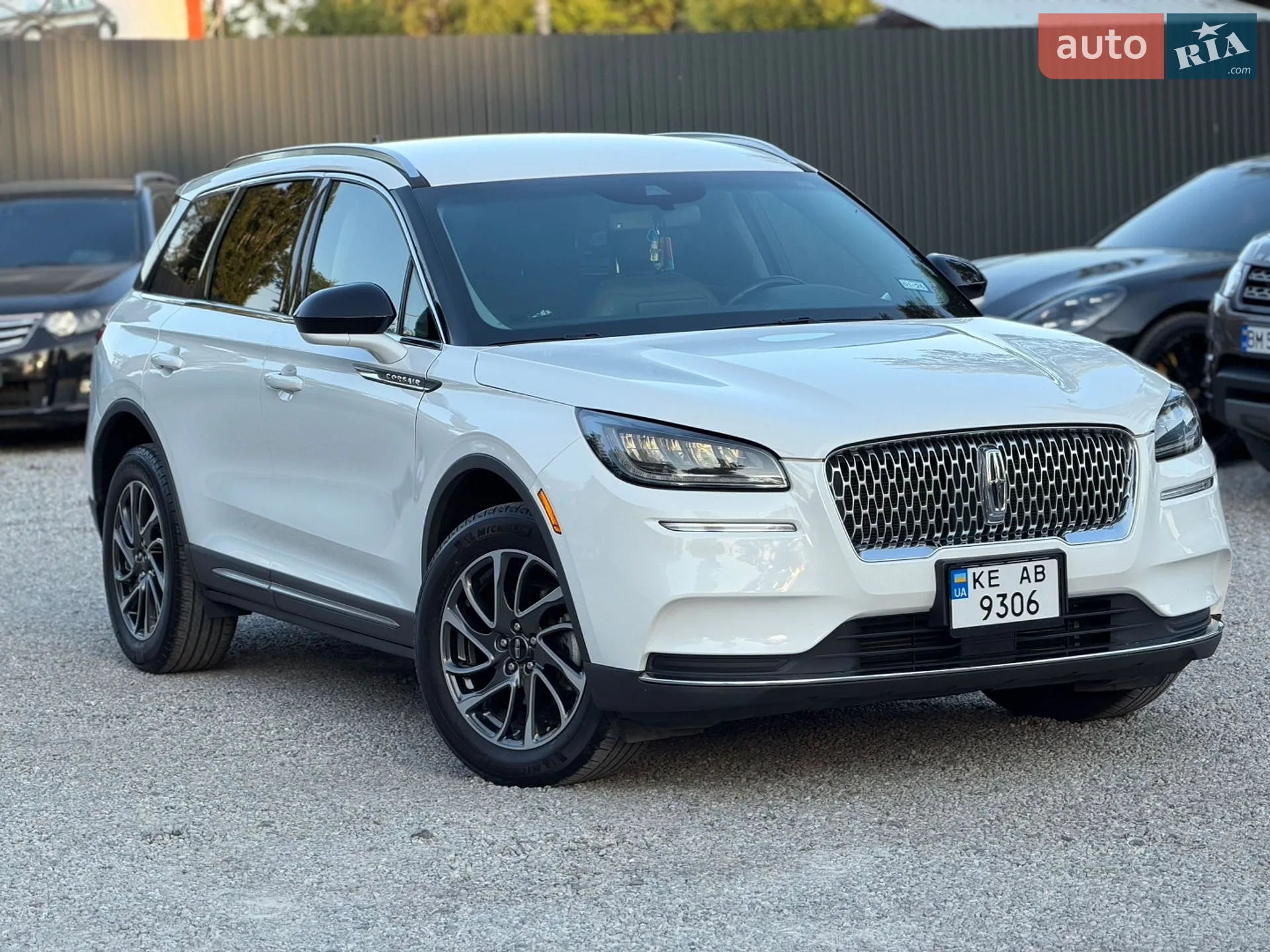 2020 Lincoln Corsair - мініатюра 2