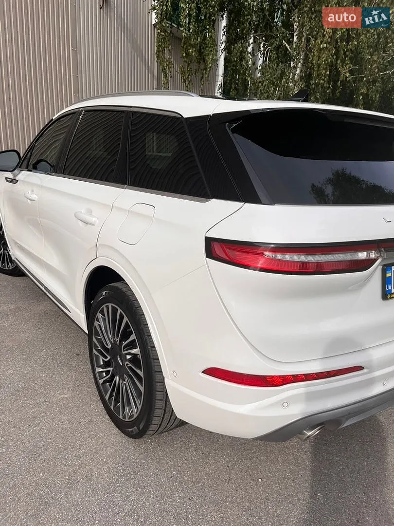 2020 Lincoln Corsair - мініатюра 9