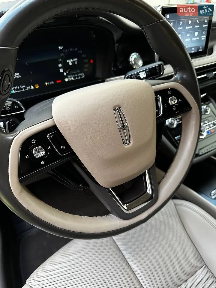 2021 Lincoln Corsair - мініатюра 25
