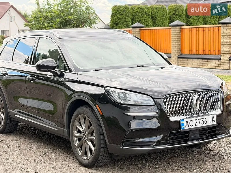 Lincoln Corsair 2020