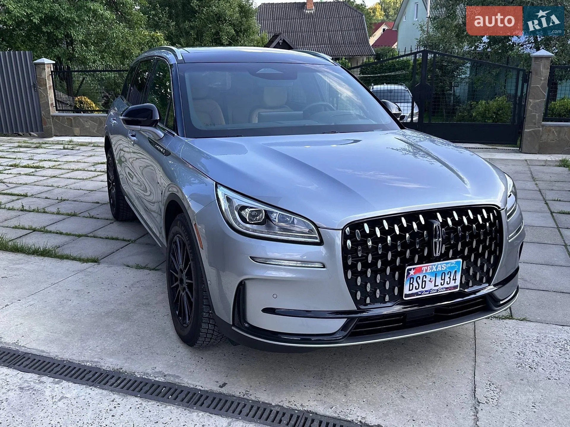2023 Lincoln Corsair - мініатюра 10