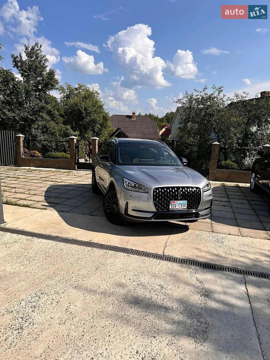 2023 Lincoln Corsair - мініатюра 40
