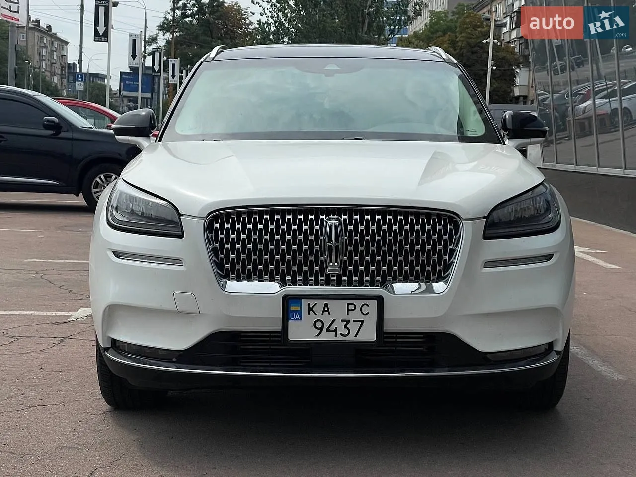 2019 Lincoln Corsair - мініатюра 3