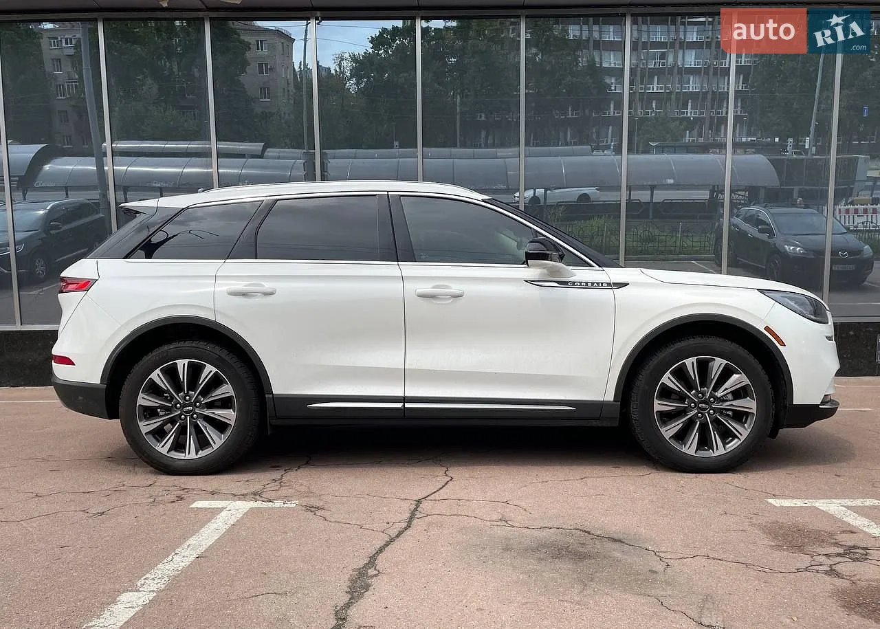 2019 Lincoln Corsair - мініатюра 8