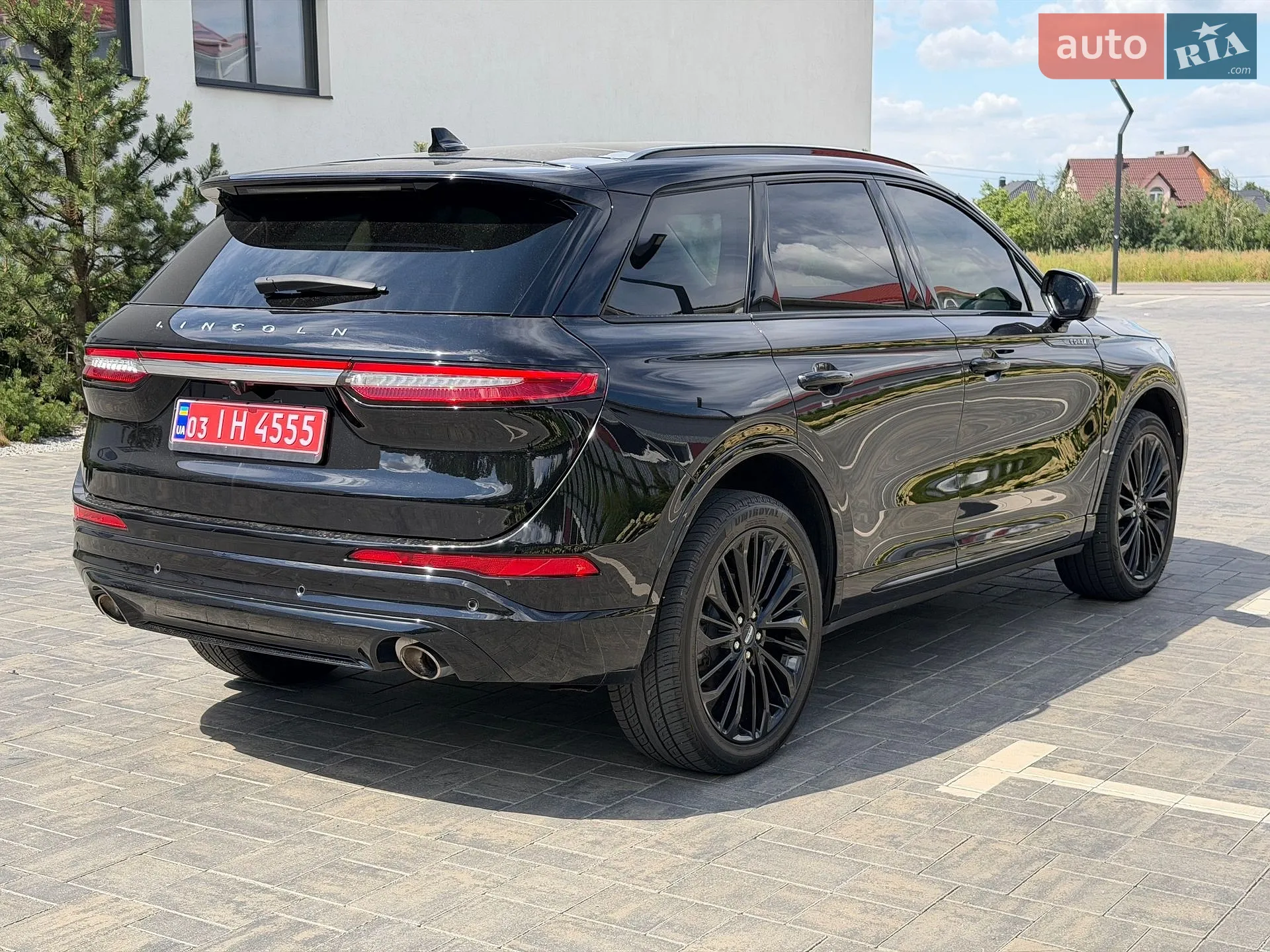 2023 Lincoln Corsair - мініатюра 2