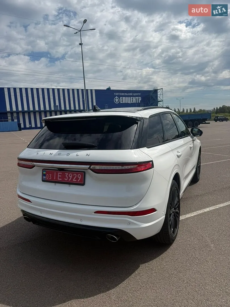 2025 Lincoln Corsair - мініатюра 7