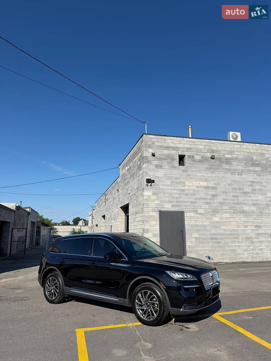 2019 Lincoln Corsair - мініатюра 2
