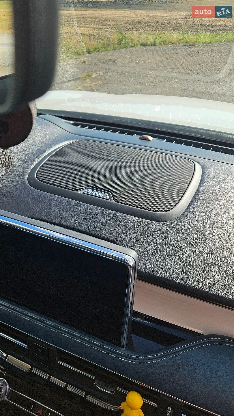 2019 Lincoln Corsair - мініатюра 11