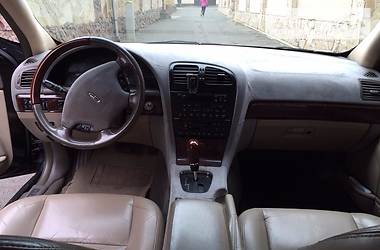 Седан Lincoln LS 2000 в 
