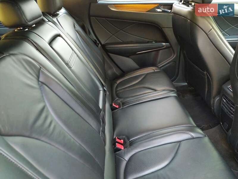 Внедорожник / Кроссовер Lincoln MKC 2015 в Львове