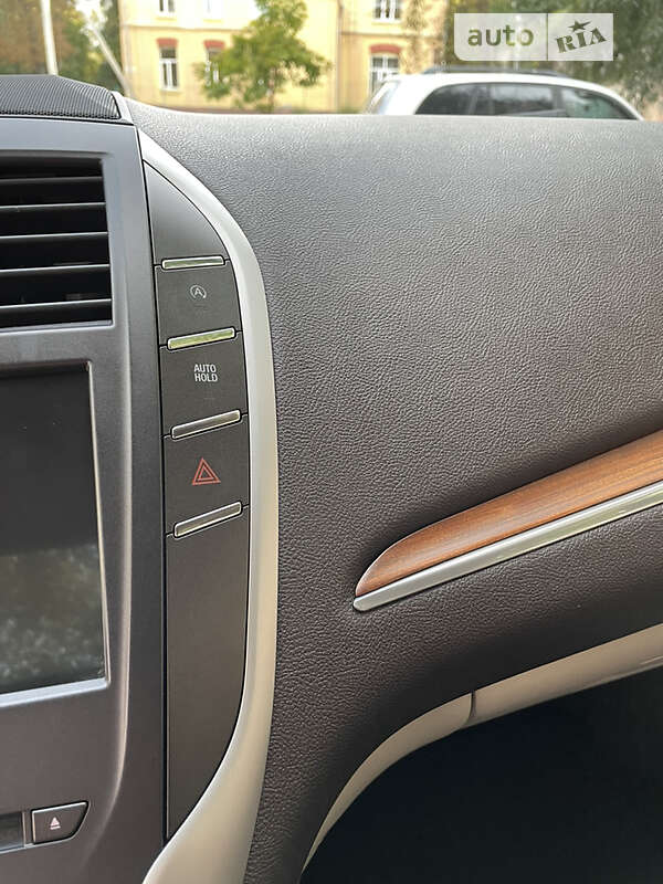 Внедорожник / Кроссовер Lincoln MKC 2016 в Львове