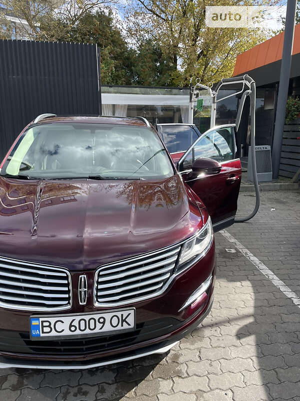 Внедорожник / Кроссовер Lincoln MKC 2016 в Львове