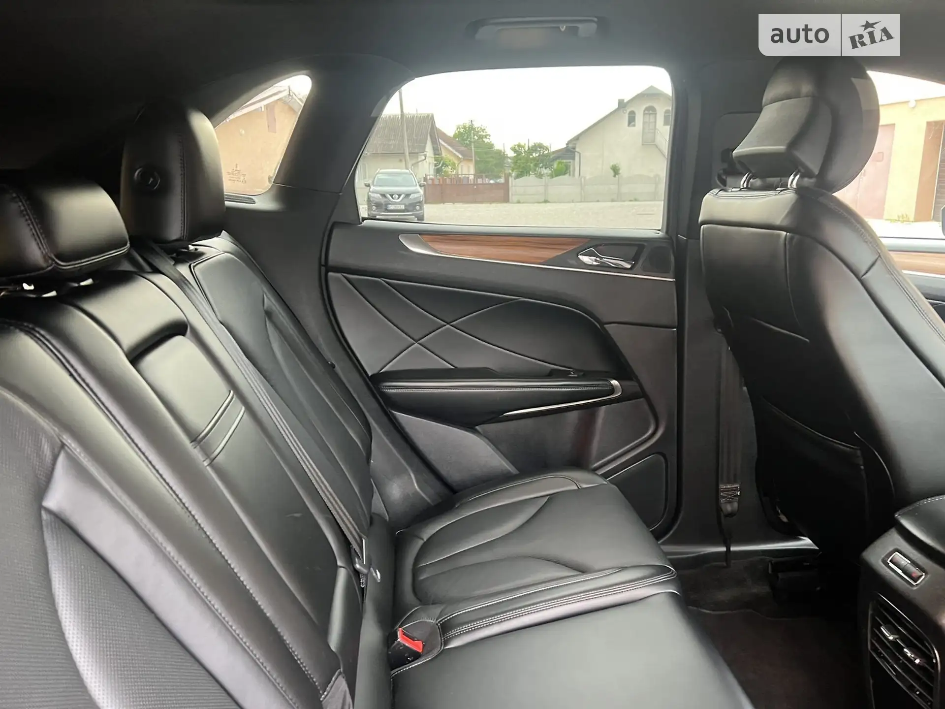 2014 Lincoln MKC - мініатюра 27
