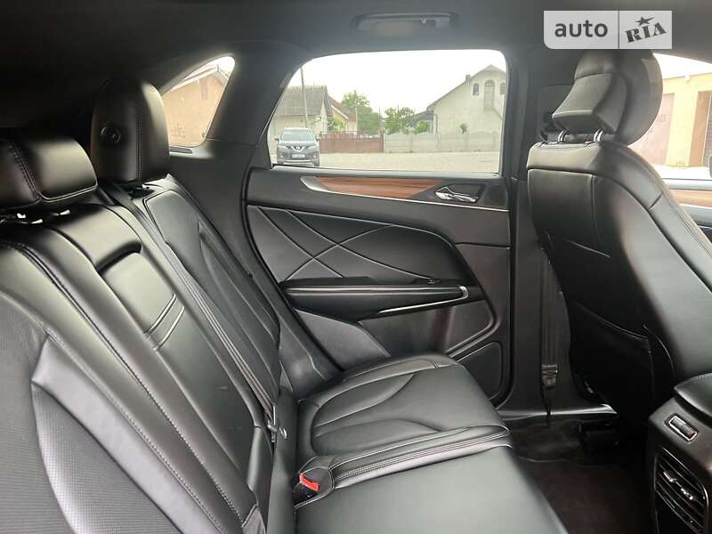 Позашляховик / Кросовер Lincoln MKC 2014 в Івано-Франківську
