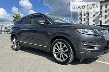 Внедорожник / Кроссовер Lincoln MKC 2018 в 