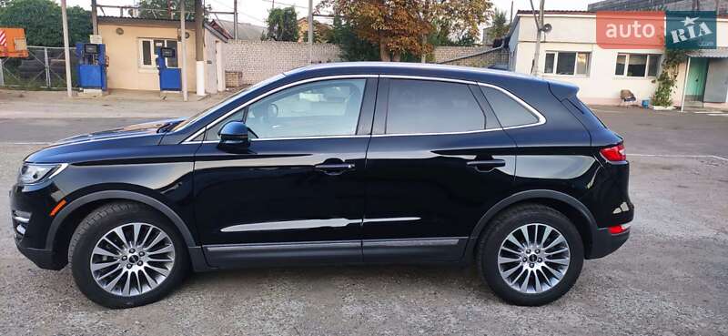 Позашляховик / Кросовер Lincoln MKC 2017 в Одесі