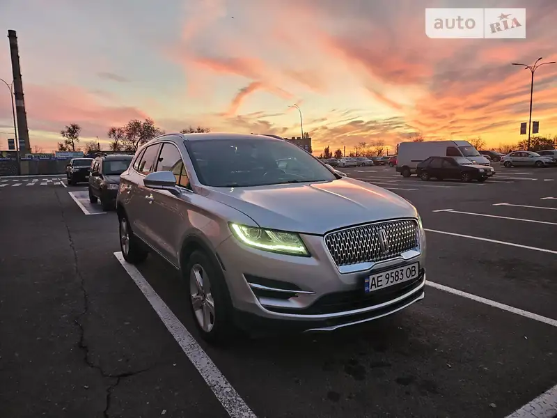 Lincoln MKC 2019