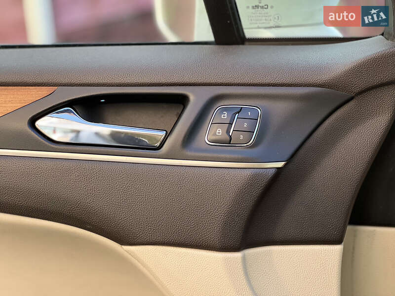 Внедорожник / Кроссовер Lincoln MKC 2014 в Киеве