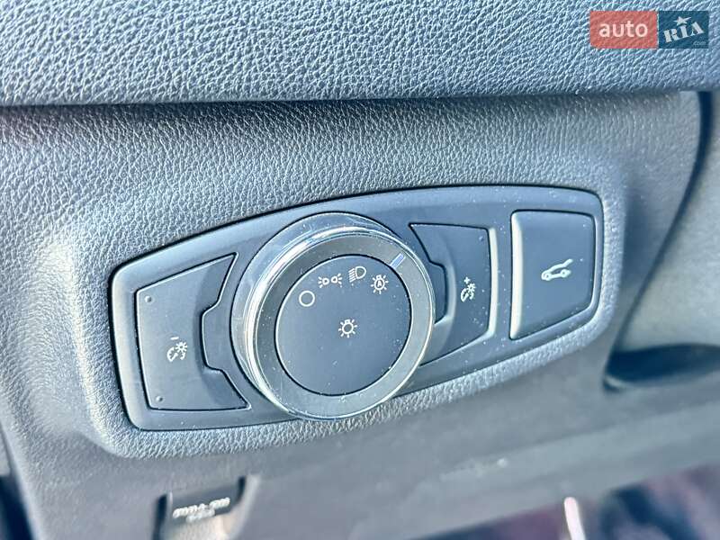 Позашляховик / Кросовер Lincoln MKC 2017 в Києві