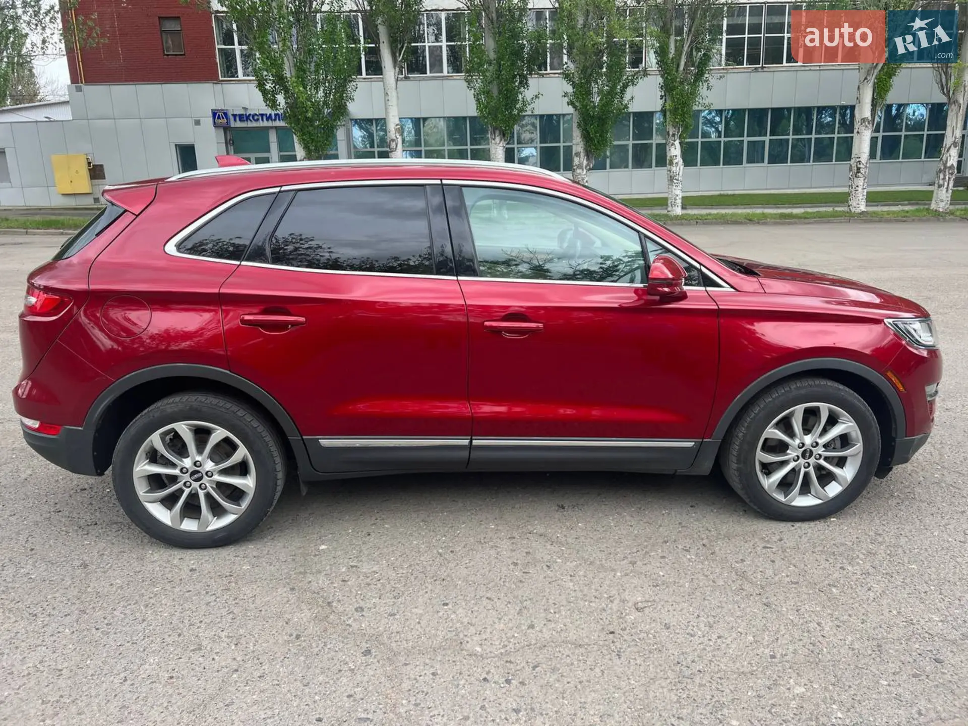 2016 Lincoln MKC - мініатюра 2
