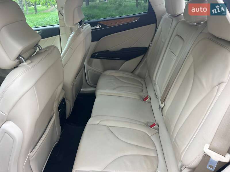 Внедорожник / Кроссовер Lincoln MKC 2016 в Николаеве фото 6 Внедорожник / Кроссовер Lincoln MKC 2016 в Николаеве