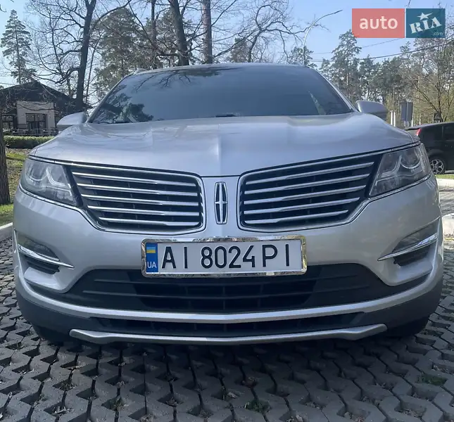 Lincoln MKC 2017 VIN 5LMCJ1C98HUL47194 фото оголошення 2 з 46